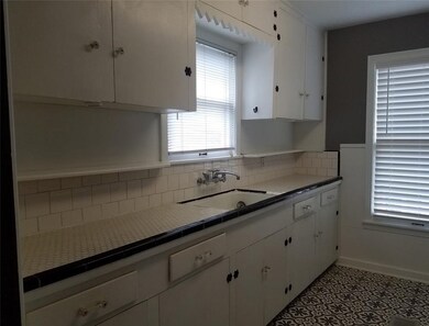 734 1/2 E 16th St, Houston, TX 77008 - photo 7