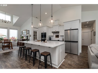 303 E 8th St, Rainier, OR 97048 - photo 5