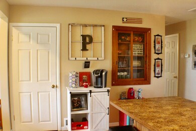 13532 Jay Dr, Neosho, MO 64850 - photo 7