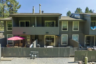 3-web-or-mls-57057 Abbot House Lane-3