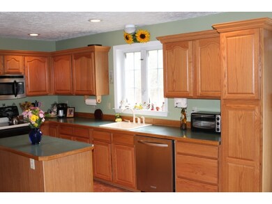 43 Harvest Rd, Chichester, NH 03258 - photo 6