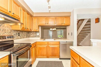 12514 Laurel Grove Place, Germantown, MD 20874 - photo 7