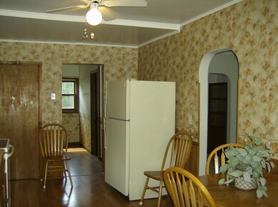 Kitchen/Dining