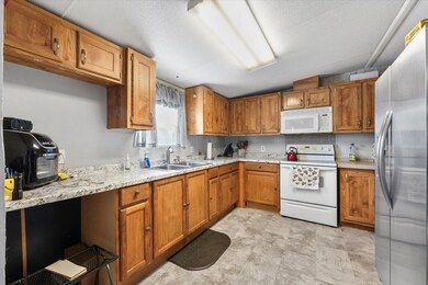 151 Overland Trail, Azle, TX 76020 - photo 7