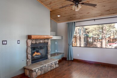 2722 HIgh PInes Loop