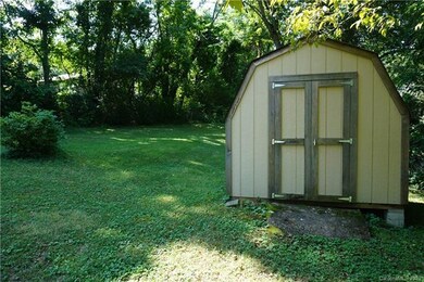 49 Wyatt St, Asheville, NC 28803 - photo 4