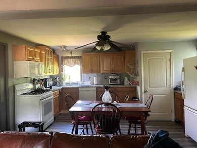 27 Trestle Rd, Medford, ME 04463 - photo 3