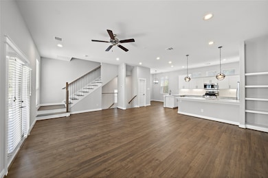 Well appointed living/dining space -#2