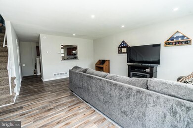 9703 Conmar Rd, Middle River, MD 21220 - photo 2