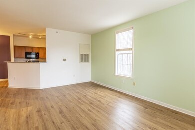 710 Walker Square unit 3B, Charlottesville, VA 22903 - photo 2