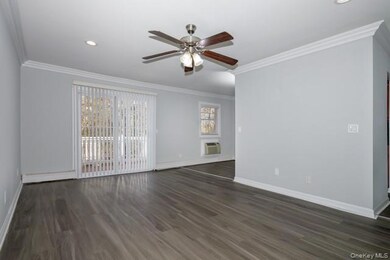 1750 W Main St unit F01, Riverhead, NY 11901 - photo 4