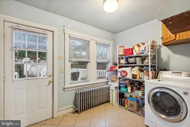 342 W 5th St, Lansdale, PA 19446 - photo 7