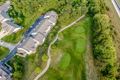 4527 N Tallgrass Ln unit 210, Peoria, IL 61615 - photo 5