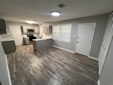 112 Patrick St, Prattville, AL 36067 - photo 7