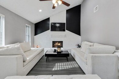 10802 Misty Summit Dr, Houston, TX 77086 - photo 7