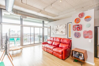 Dearborn Tower unit 917, Chicago, IL 60605 - photo 4