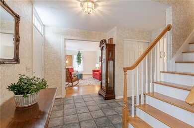 Plenty of room for guests, lead to the way to the 
