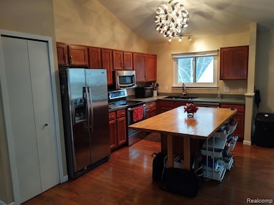 1432 Pond View Ct, Wixom, MI 48393 - photo 6