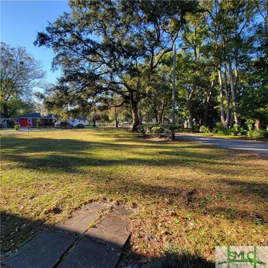 3120 Robertson Ave, Savannah, GA 31404 - photo 4