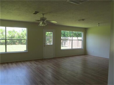 6339 Sutton Meadows Dr, Houston, TX 77086 - photo 3