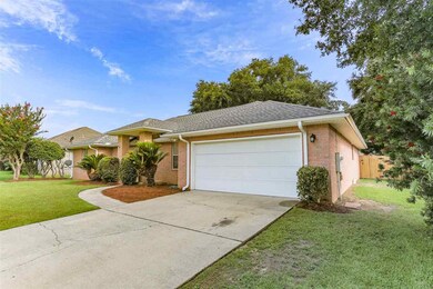 3391 Holt Cir, Pensacola, FL 32526 - photo 5