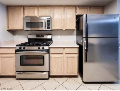 8070 W Russell Rd unit 2094, Las Vegas, NV 89113 - photo 3