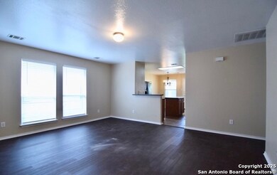 9011 Hilltop Crossing Dr, San Antonio, TX 78251 - photo 2