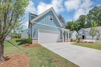 Craftsman inspired home with board and batten sidi