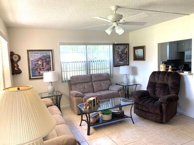 72 Windsor D, West Palm Beach, FL 33417 - photo 6