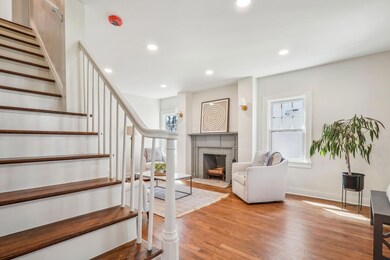 16-web-or-mls-228-s-roosevelt-ave