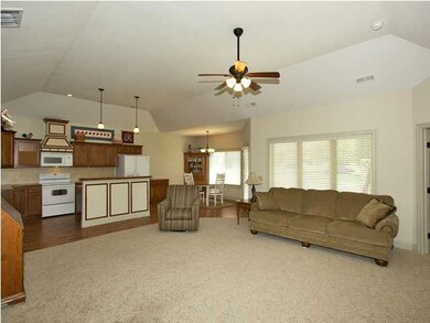 Open floor plan, Living room, Kitchen, Dining Area