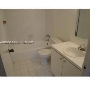 17901 NW 68th Ave unit R208, Hialeah, FL 33015 - photo 6