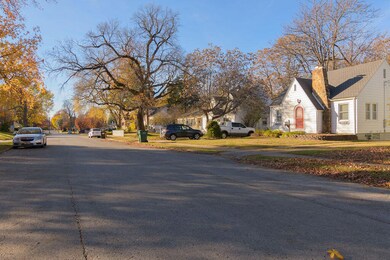 2 Street View