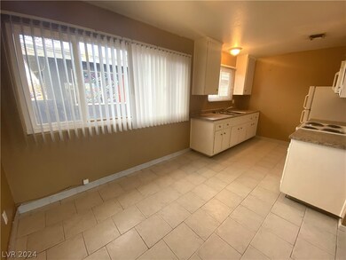 3200 Arlene Way unit A, Las Vegas, NV 89108 - photo 6