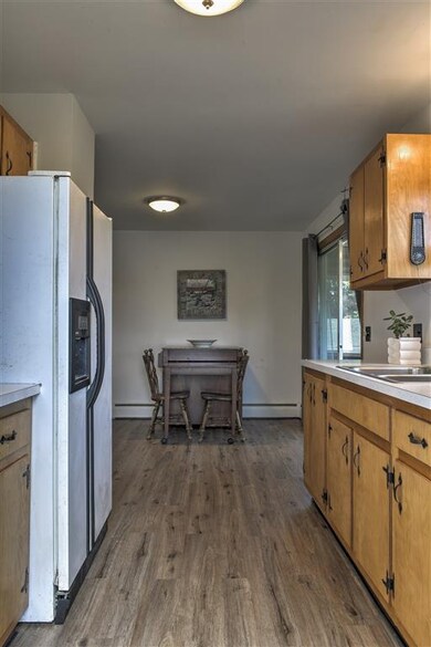 846 Old Claremont Rd, Charlestown, NH 03603 - photo 3