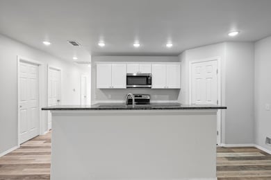 14-5611 Jarvis UnitA_2900
