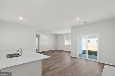 127 Fernhill Dr, Statesboro, GA 30461 - photo 4