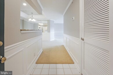 14184 Cuddy Loop unit 304, Woodbridge, VA 22193 - photo 3