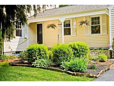 21 Oak Manor Dr, Barrington, RI 02806 - photo 3