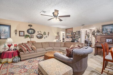 2105 Gettysburg Place, Bedford, TX 76022 - photo 5