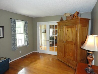 18670 Templeton Rd, Disputanta, VA 23842 - photo 7