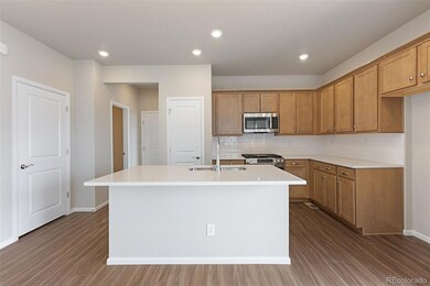 5454 N Elk Way, Aurora, CO 80019 - photo 3