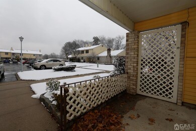 35 Front Ct, Old Bridge, NJ 08857 - photo 4