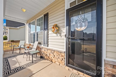 1141 Black Walnut Rd, Clover, SC 29710 - photo 3