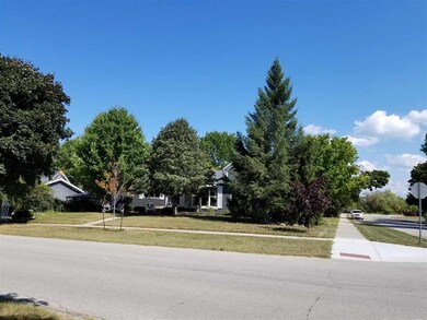 321 Cedar St, Elk Rapids, MI 49629 - photo 2