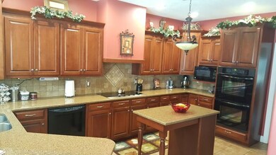 174 Peachtree Cir, Douglas, GA 31533 - photo 5