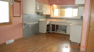 6123 S Major Ave, Chicago, IL 60638 - photo 2