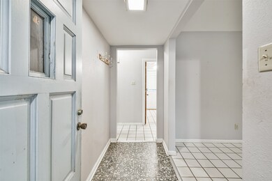 10521 Skyridge Dr, Conroe, TX 77385 - photo 3