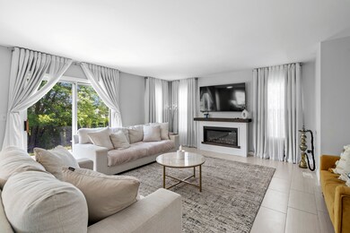 1303 York Dr, Carpentersville, IL 60110 - photo 6