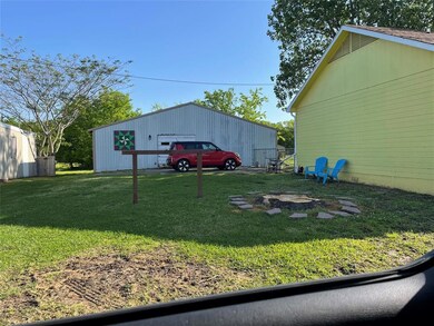 4400 W Texas Highway 56, Ector, TX 75439 - photo 3